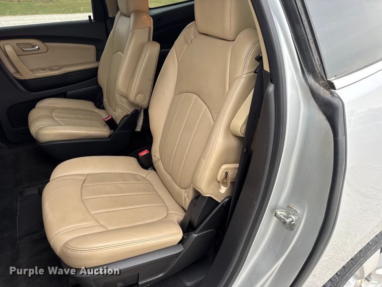 image for item EN0715 2012 Chevrolet Traverse LTZ SUV