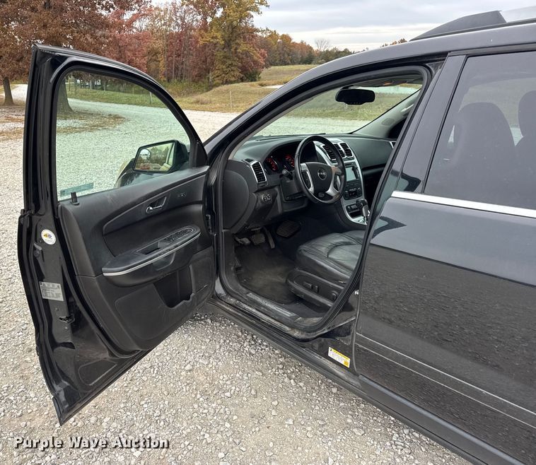 image for item EN0716 2012 GMC Acadia SLT SUV