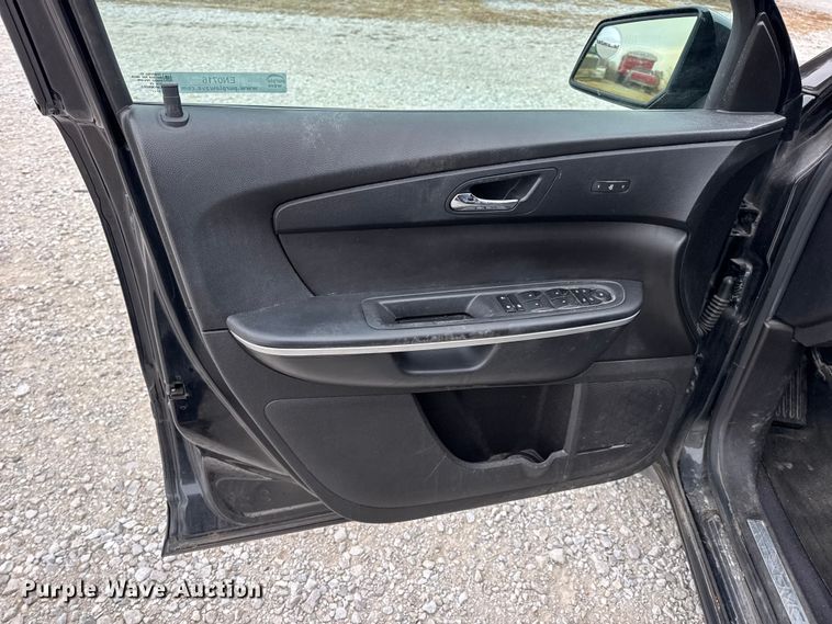 image for item EN0716 2012 GMC Acadia SLT SUV