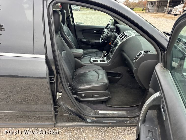 image for item EN0716 2012 GMC Acadia SLT SUV