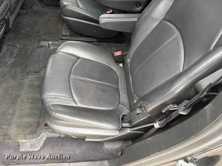 image for item EN0716 2012 GMC Acadia SLT SUV