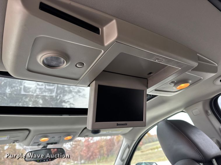 image for item EN0716 2012 GMC Acadia SLT SUV