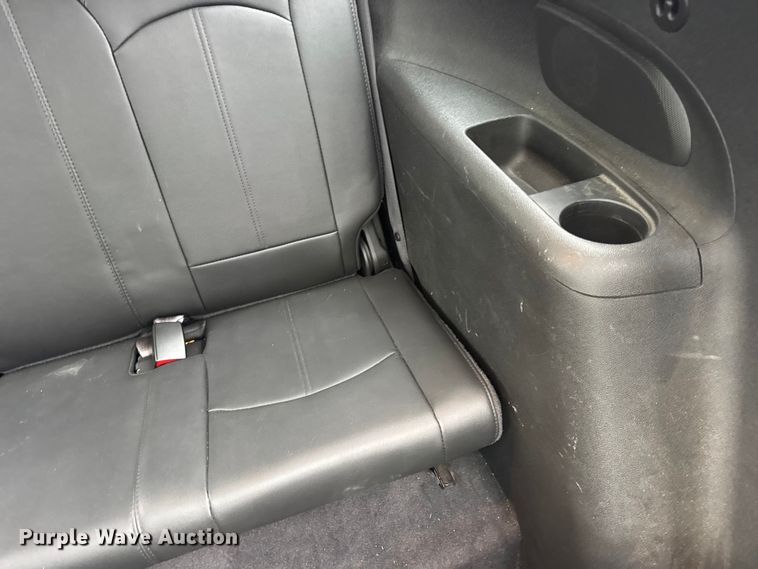 image for item EN0716 2012 GMC Acadia SLT SUV