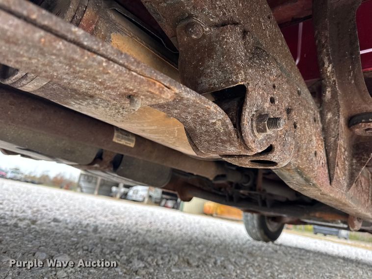 image for item EN0719 2003 Chevrolet S10 LS Ext. Cab pickup truck