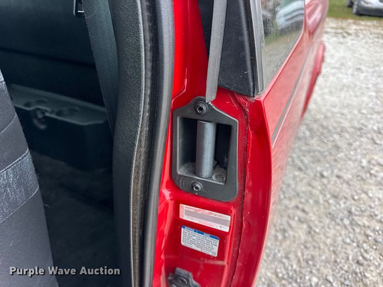 image for item EN0719 2003 Chevrolet S10 LS Ext. Cab pickup truck