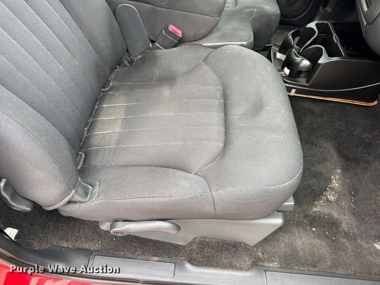 image for item EN0719 2003 Chevrolet S10 LS Ext. Cab pickup truck