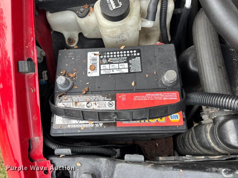 image for item EN0719 2003 Chevrolet S10 LS Ext. Cab pickup truck