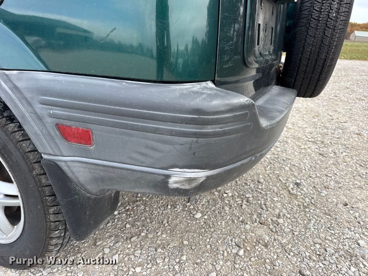 image for item EN0720 2001 Honda CR-V SUV