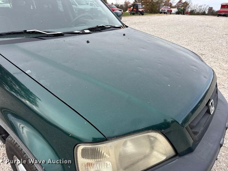 image for item EN0720 2001 Honda CR-V SUV