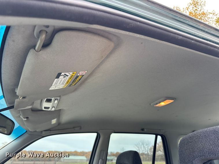 image for item EN0720 2001 Honda CR-V SUV