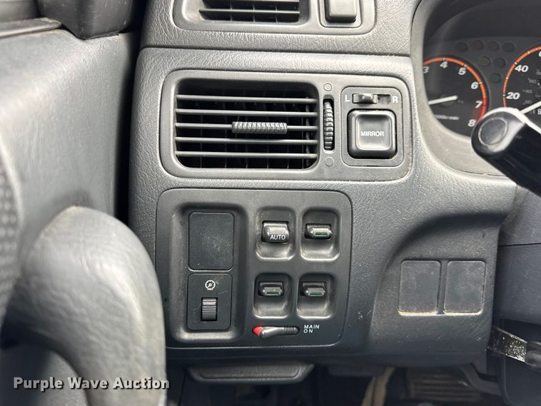 image for item EN0720 2001 Honda CR-V SUV