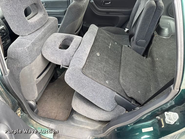 image for item EN0720 2001 Honda CR-V SUV