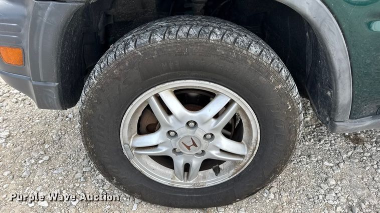 image for item EN0720 2001 Honda CR-V SUV