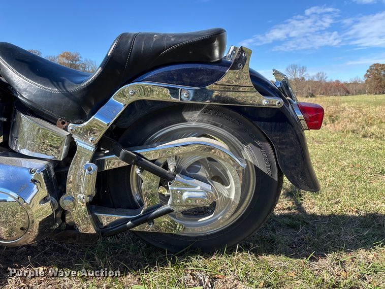 image for item EN5600 2002 ASPT motorcycle