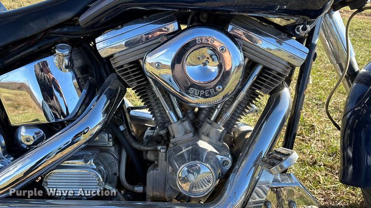 image for item EN5600 2002 ASPT motorcycle