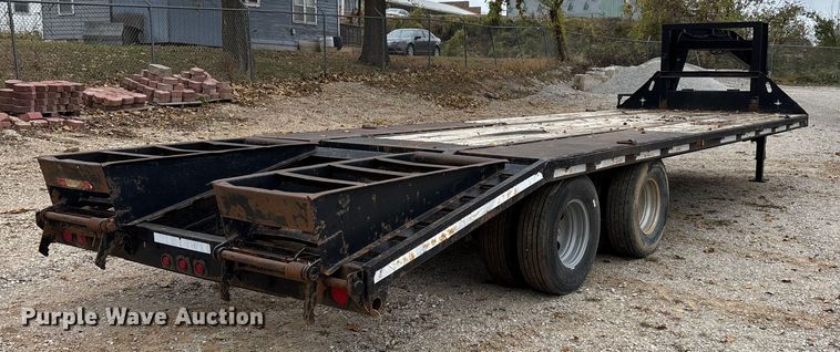 image for item EN5766 2012 Starlite equipment trailer