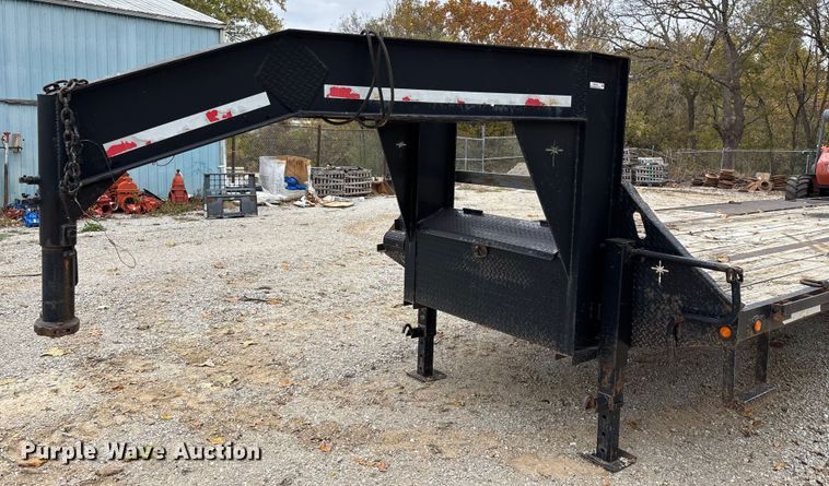 image for item EN5766 2012 Starlite equipment trailer