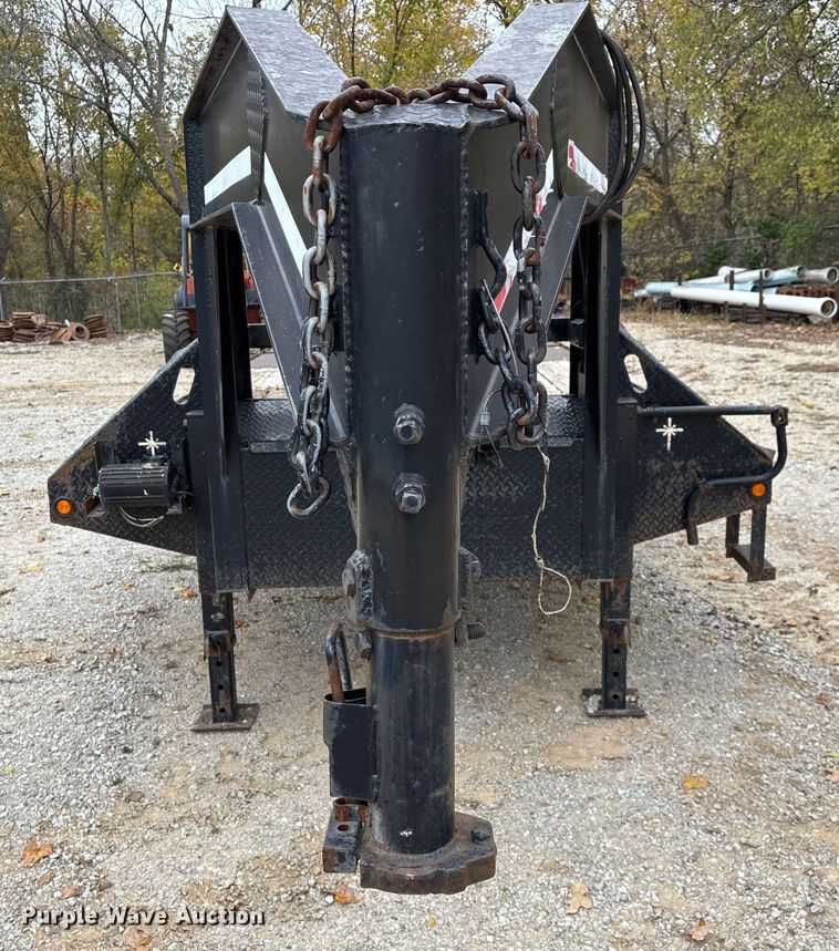 image for item EN5766 2012 Starlite equipment trailer