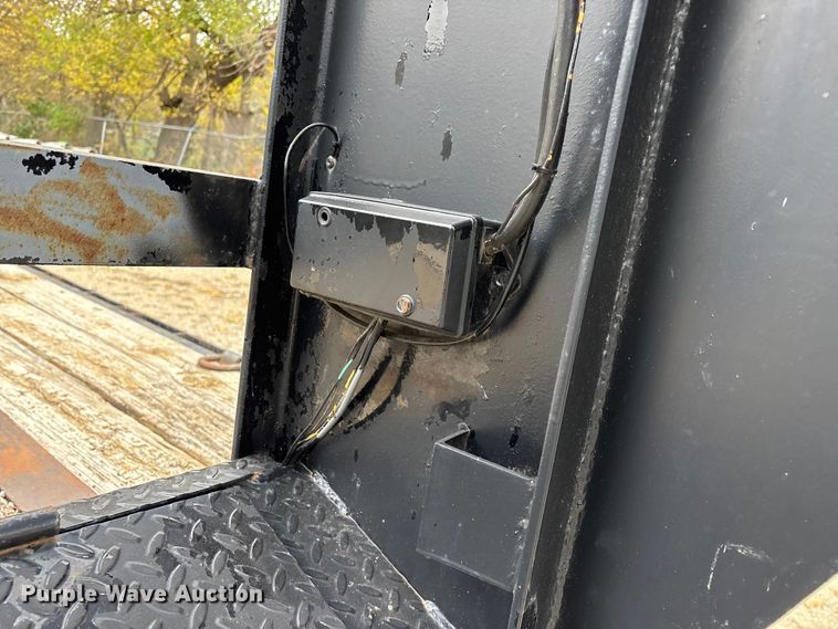 image for item EN5766 2012 Starlite equipment trailer