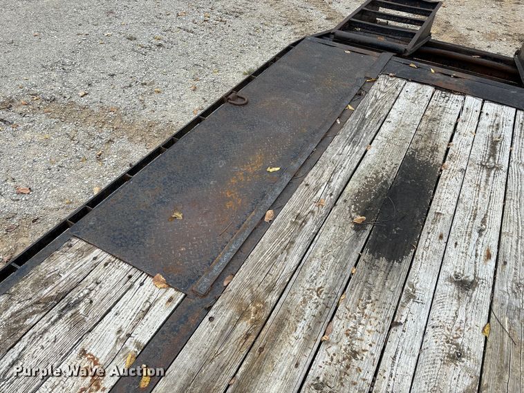 image for item EN5766 2012 Starlite equipment trailer