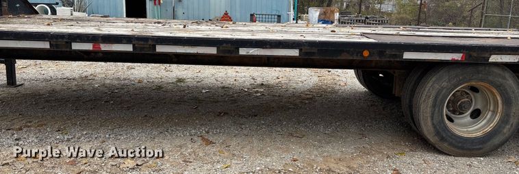 image for item EN5766 2012 Starlite equipment trailer