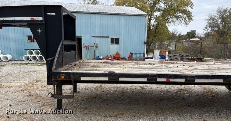 image for item EN5766 2012 Starlite equipment trailer