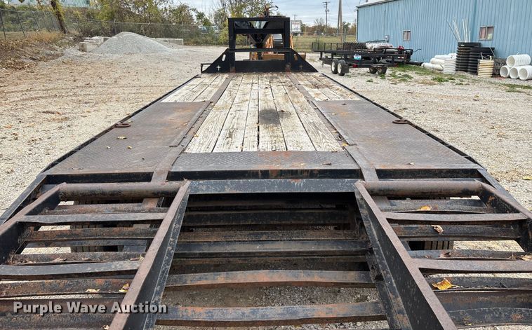 image for item EN5766 2012 Starlite equipment trailer