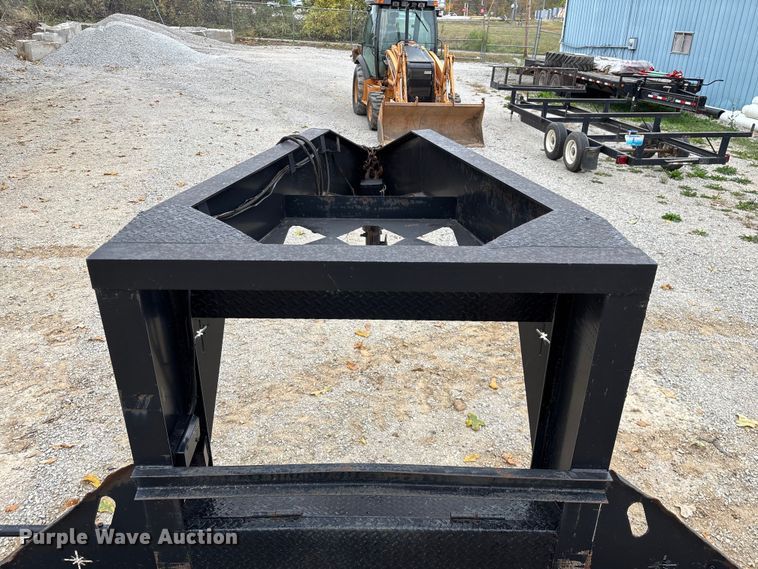 image for item EN5766 2012 Starlite equipment trailer