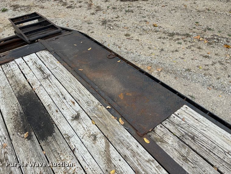 image for item EN5766 2012 Starlite equipment trailer