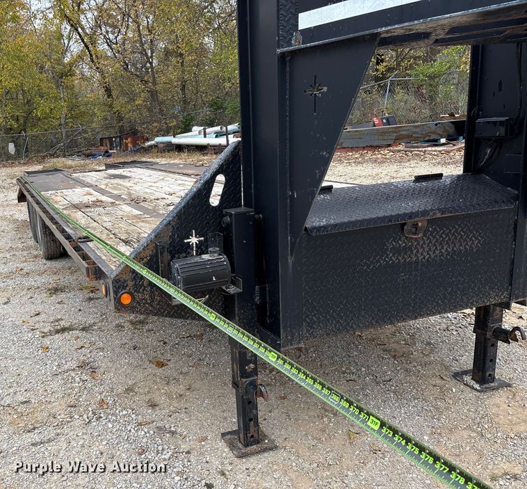 image for item EN5766 2012 Starlite equipment trailer