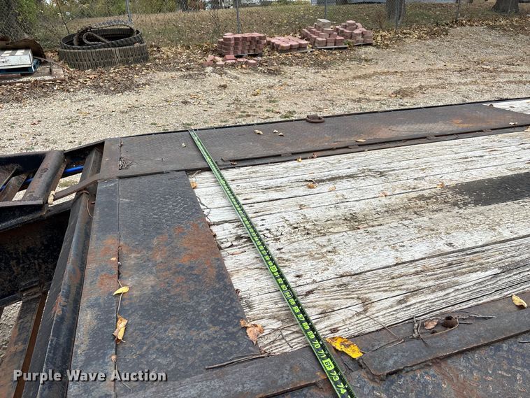 image for item EN5766 2012 Starlite equipment trailer