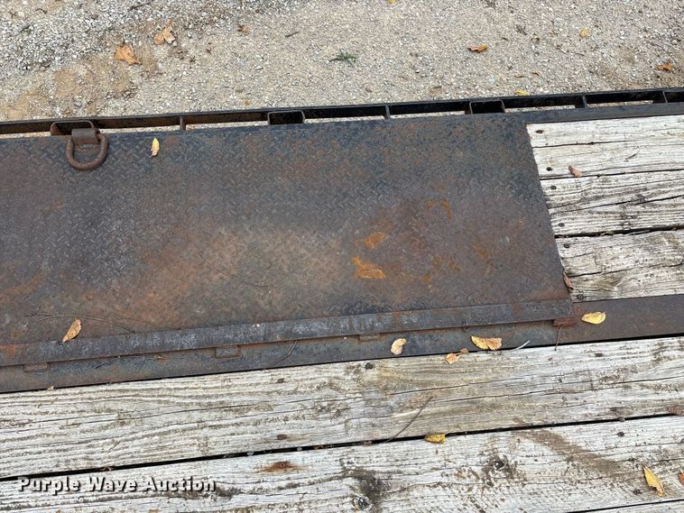 image for item EN5766 2012 Starlite equipment trailer