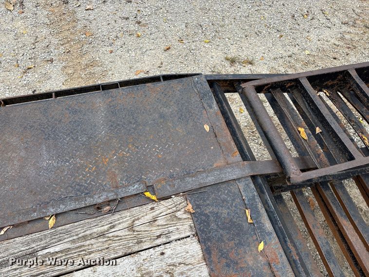 image for item EN5766 2012 Starlite equipment trailer