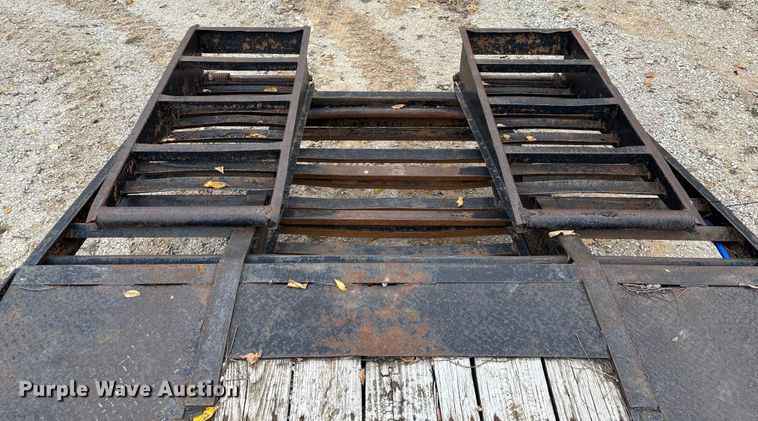 image for item EN5766 2012 Starlite equipment trailer