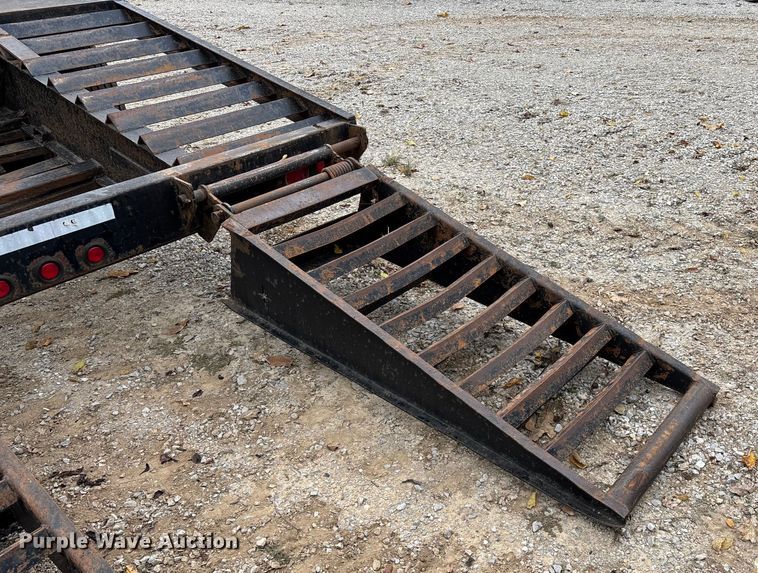 image for item EN5766 2012 Starlite equipment trailer