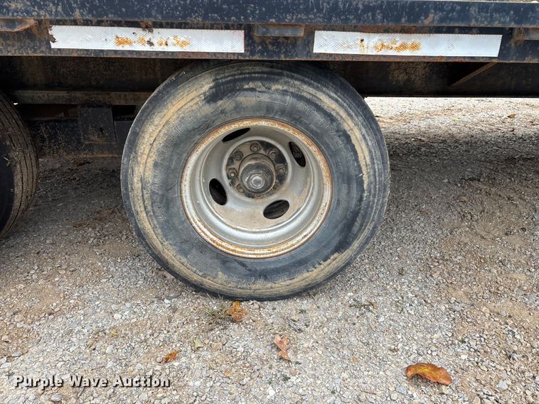 image for item EN5766 2012 Starlite equipment trailer