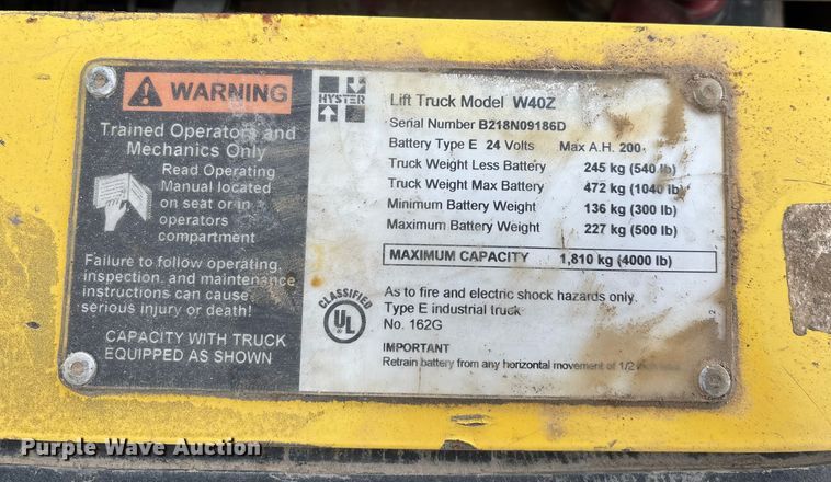 image for item EN5812 Hyster W40Z pallet jack