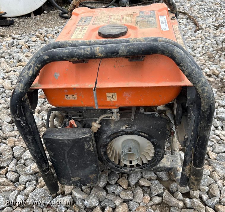 image for item EN5841 Generator and pump