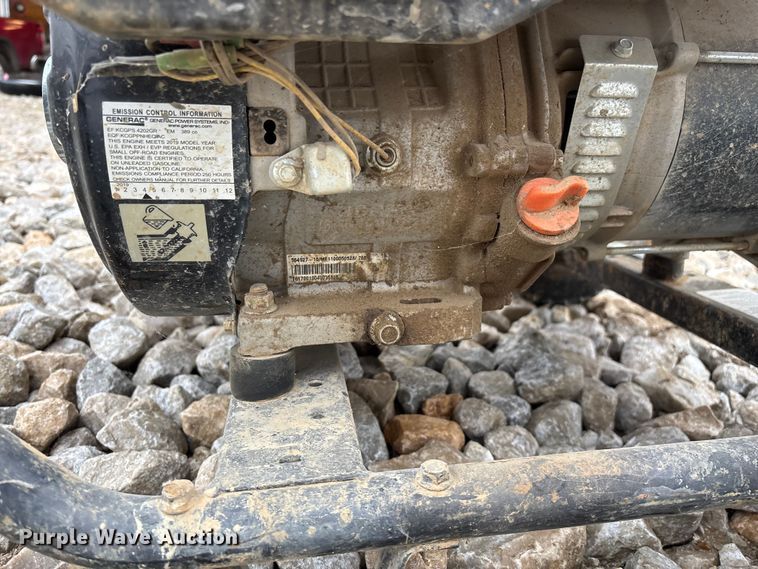 image for item EN5841 Generator and pump