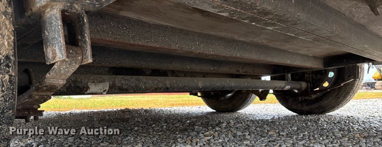 image for item EN5842 2016 MTPA Pro Star Windbreaker enclosed cargo trailer