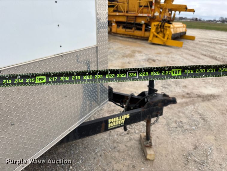 image for item EN5842 2016 MTPA Pro Star Windbreaker enclosed cargo trailer