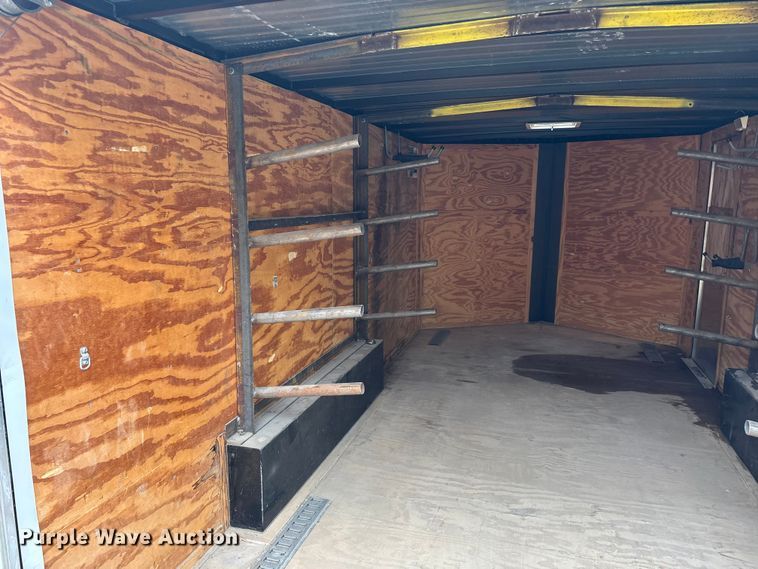 image for item EN5842 2016 MTPA Pro Star Windbreaker enclosed cargo trailer