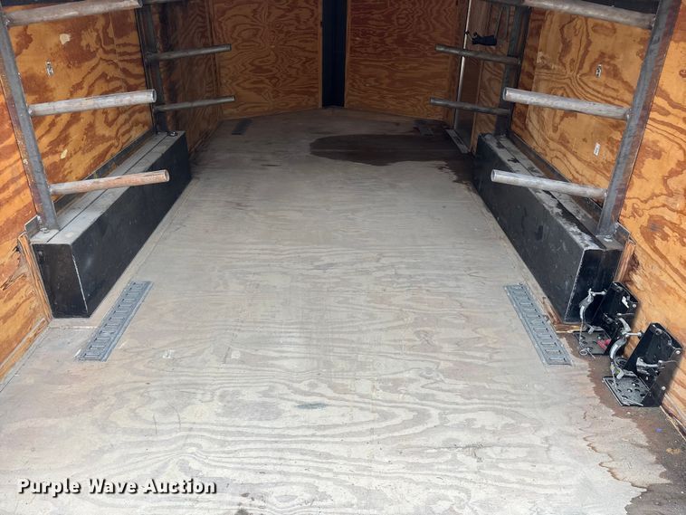 image for item EN5842 2016 MTPA Pro Star Windbreaker enclosed cargo trailer