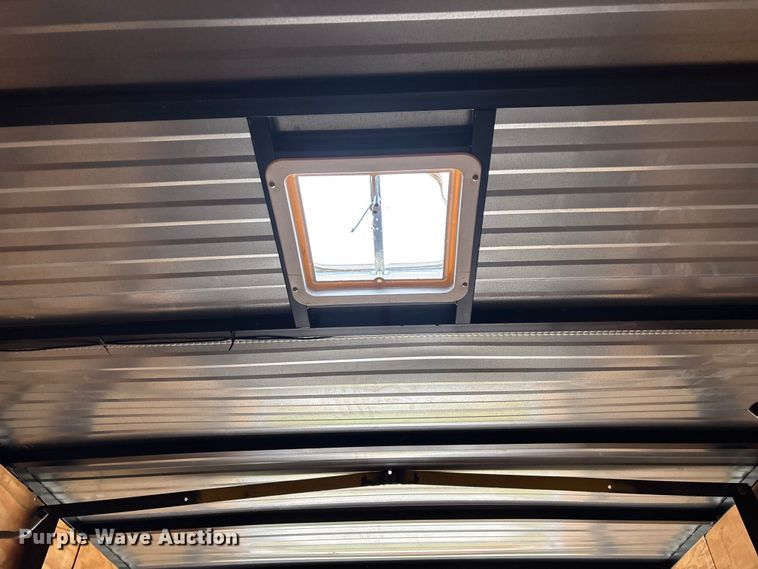 image for item EN5842 2016 MTPA Pro Star Windbreaker enclosed cargo trailer