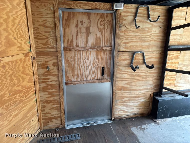 image for item EN5842 2016 MTPA Pro Star Windbreaker enclosed cargo trailer