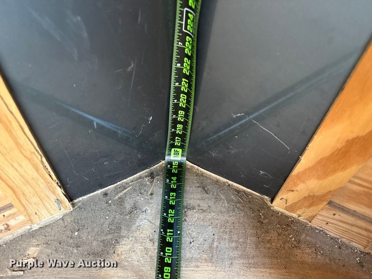 image for item EN5842 2016 MTPA Pro Star Windbreaker enclosed cargo trailer