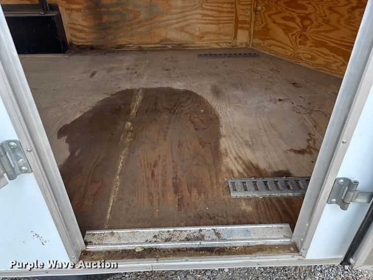 image for item EN5842 2016 MTPA Pro Star Windbreaker enclosed cargo trailer