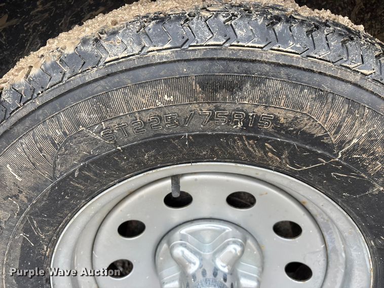 image for item EN5842 2016 MTPA Pro Star Windbreaker enclosed cargo trailer