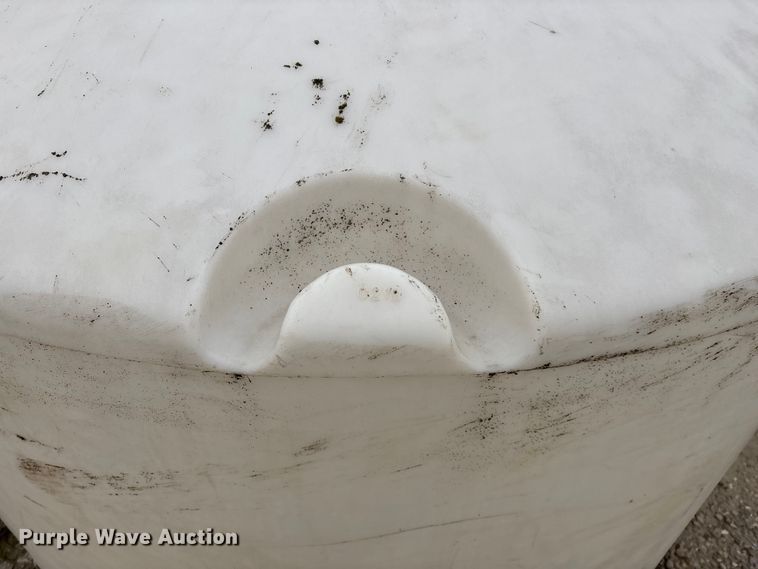 image for item EN5854 Poly tank