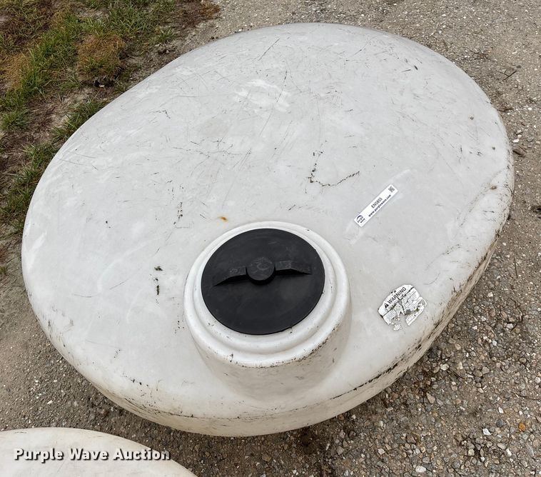 image for item EN5855 (2) poly tanks